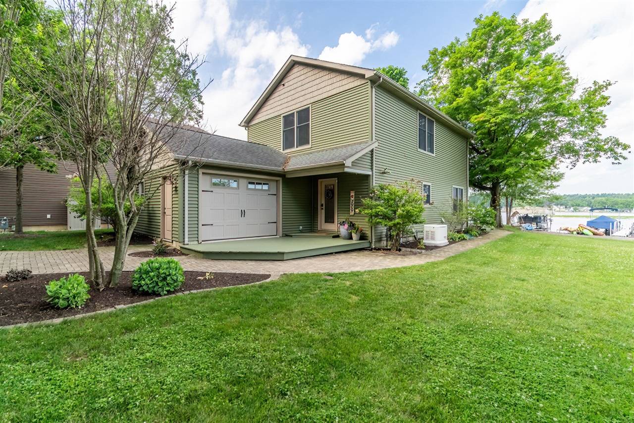 321 Kope Kon Point, Coldwater, MI 49036-8017