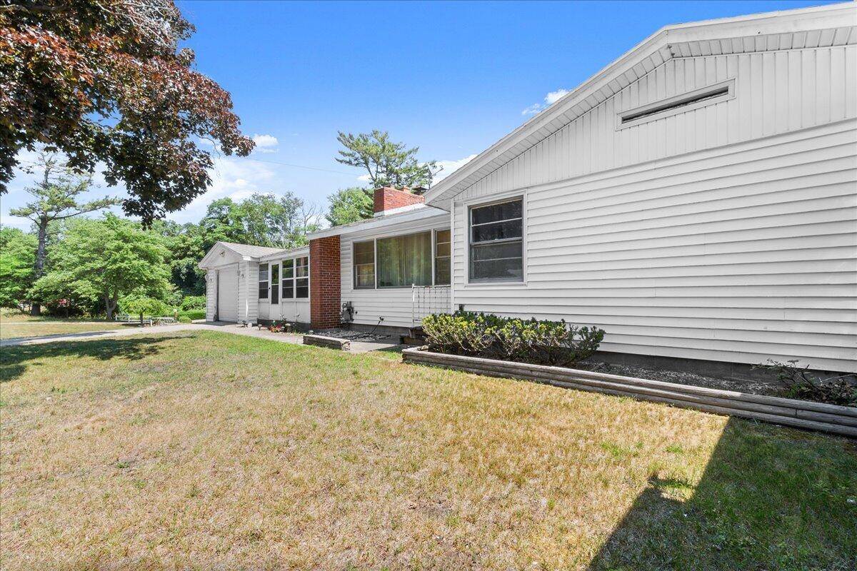 Norton Shores, MI 49441-4530,3658 Lake Harbor Road