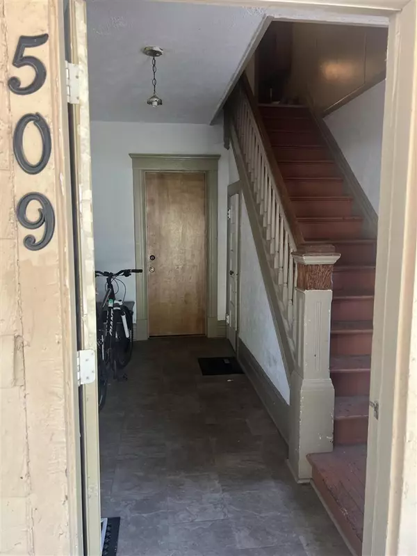 509 N Walnut Street, Lansing, MI 48933