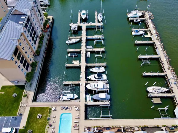 312 Water Street, Saint Joseph, MI 49085