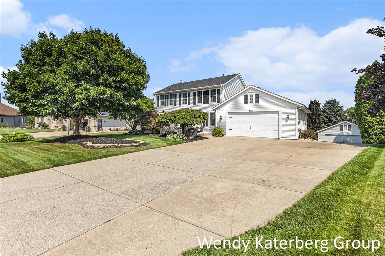 1033 Lumina Drive, Jenison, MI 49428