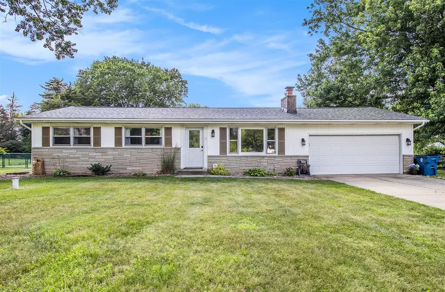 17275 10 Mile Road, Battle Creek, MI 49014-7828