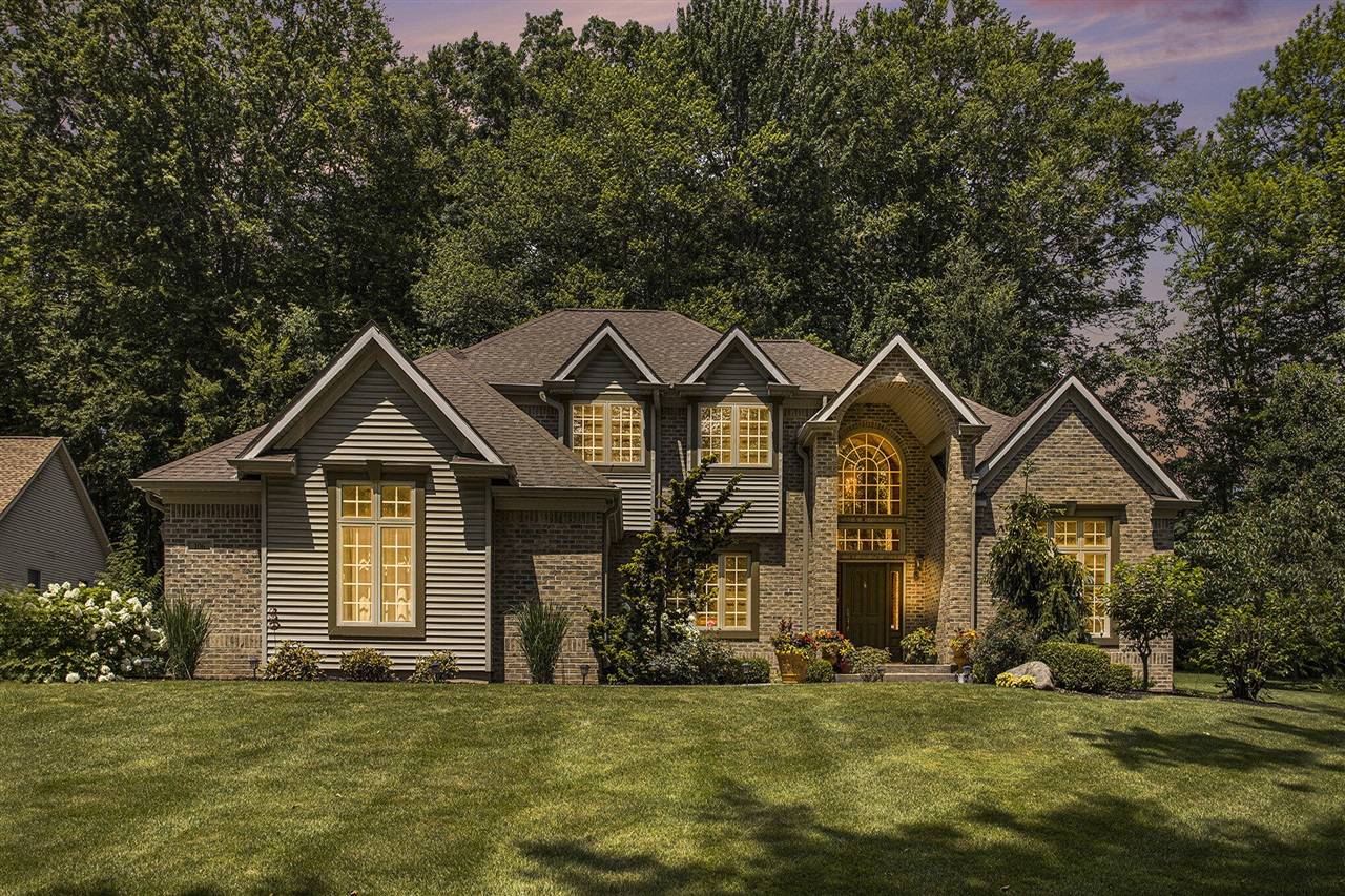 106 Kingsbury Court, Battle Creek, MI 49015-8692