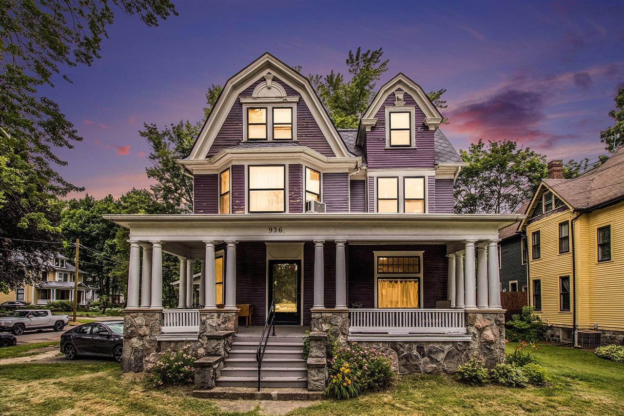 936 W Kalamazoo Avenue, Kalamazoo, MI 49007