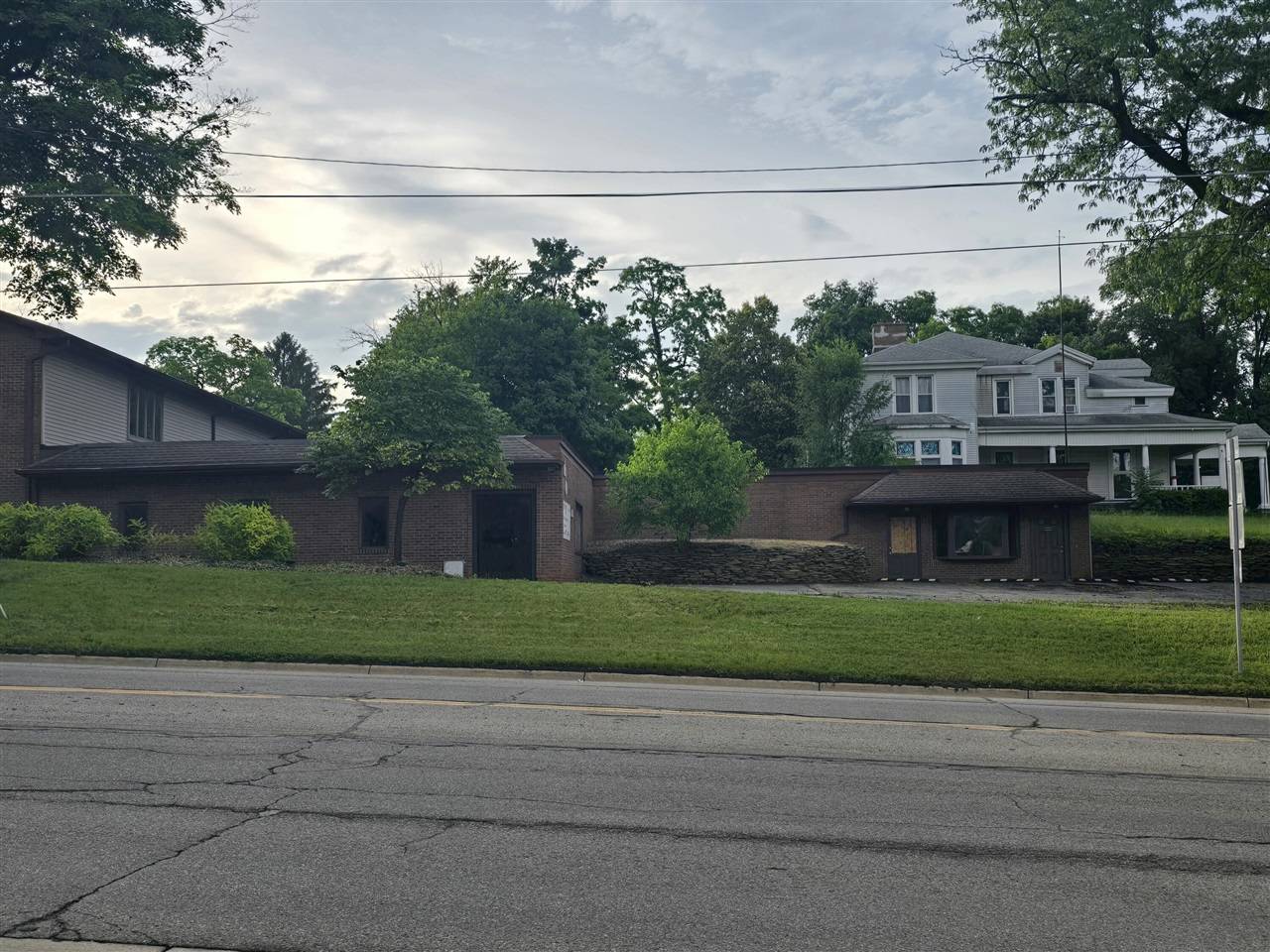 Jonesville, MI 49250-1108,216 W Chicago Street