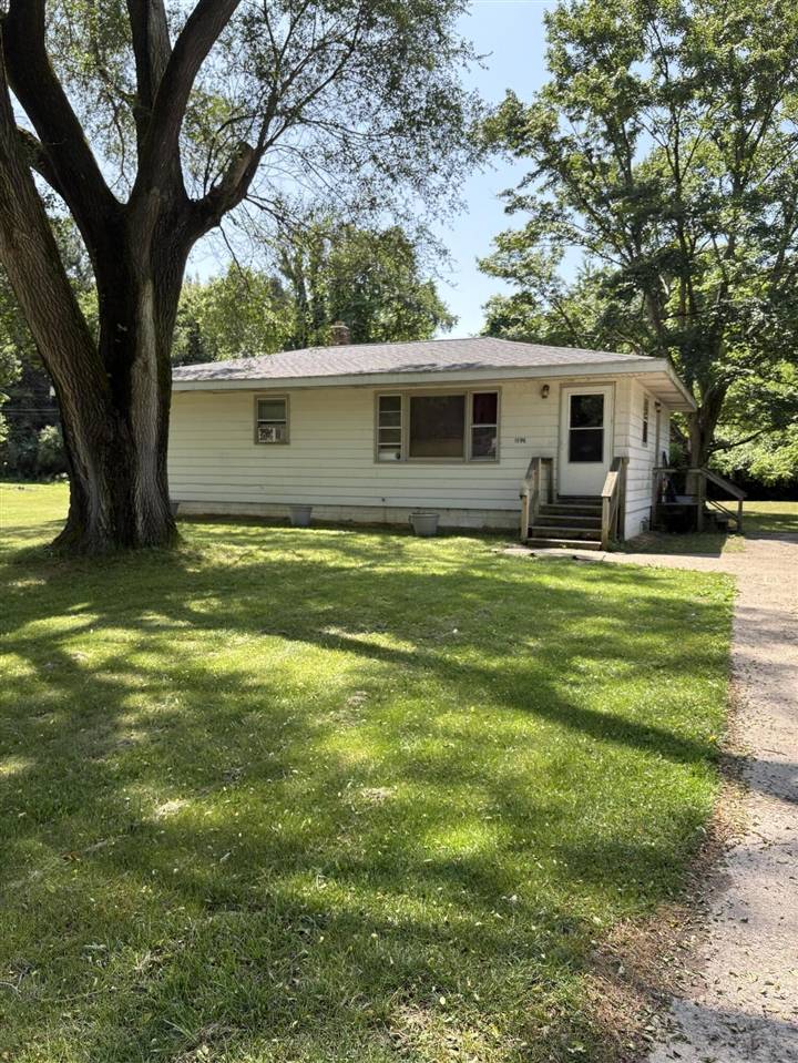 1596 Kay Drive, Benton Harbor, MI 49022