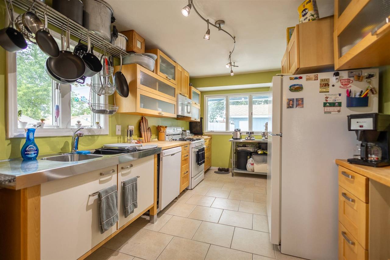Westland, MI 48185,31124 Geraldine Street