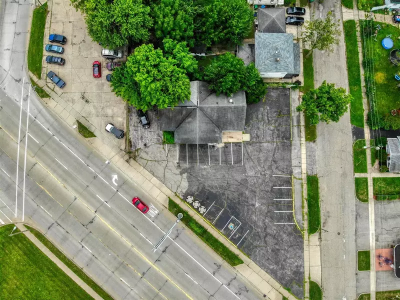 1002 E Main Street, Niles, MI 49120-2723
