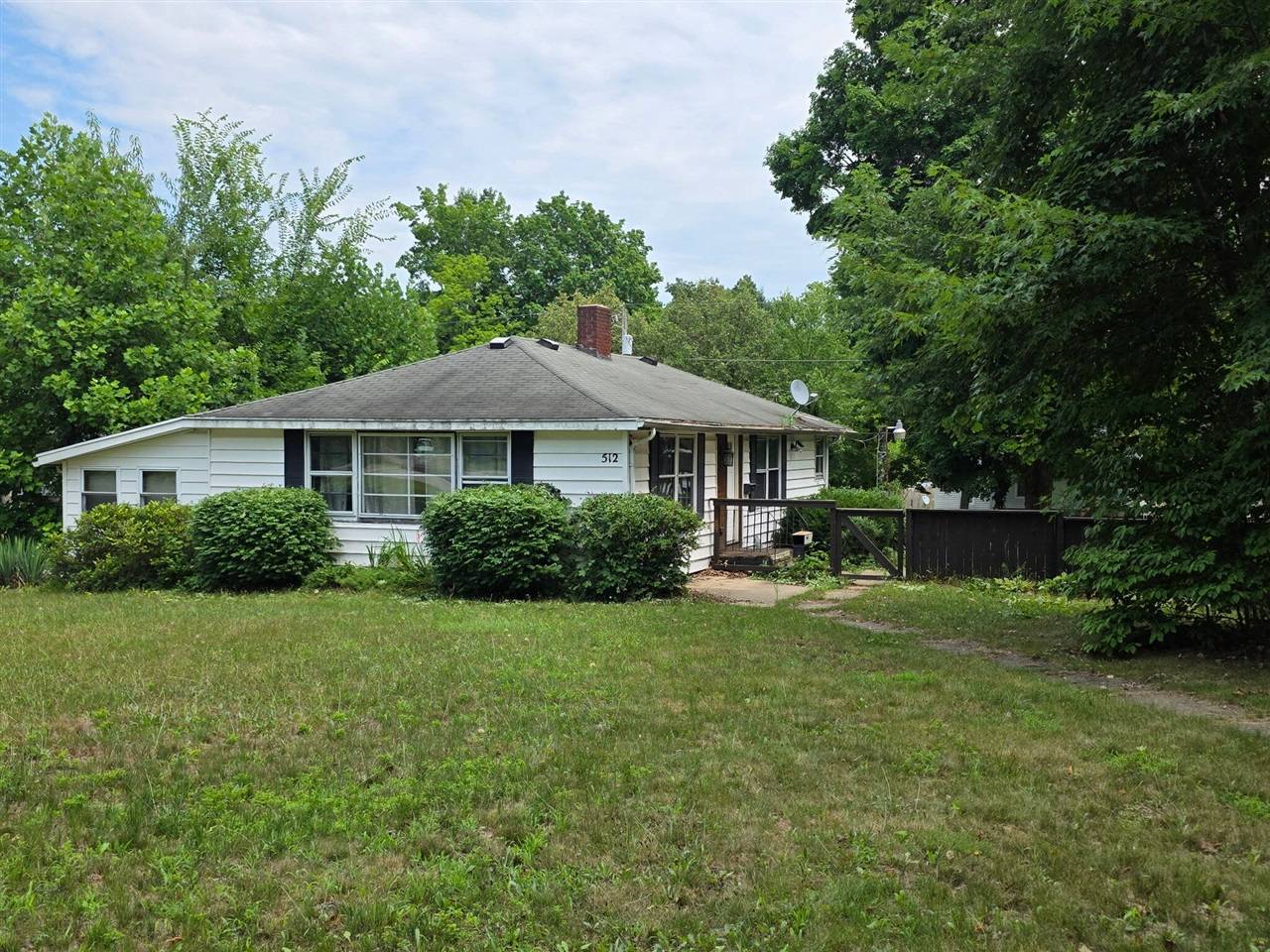 512 Green Street, Dowagiac, MI 49047