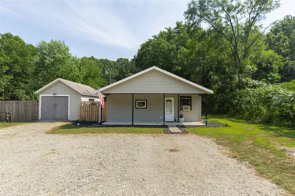 1620 Ontario Road, Niles, MI 49120-4843