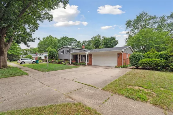 Farmington, MI 48336-5076,20955 Robinwood Street