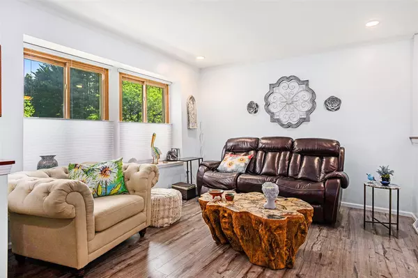 Plainwell, MI 49080-1908,1261 Timber Oaks Court