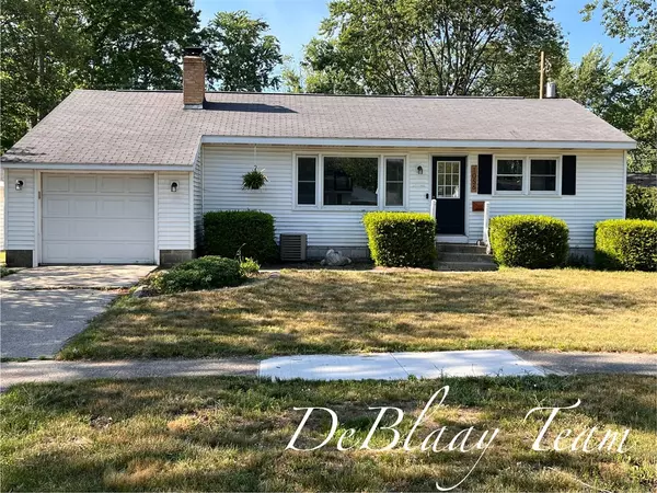 1056 Sherwood Road, Muskegon, MI 49441-4144