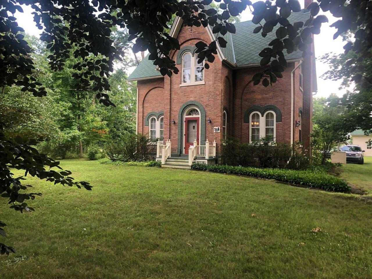 857 E Michigan Avenue, Grass Lake, MI 49240-9331
