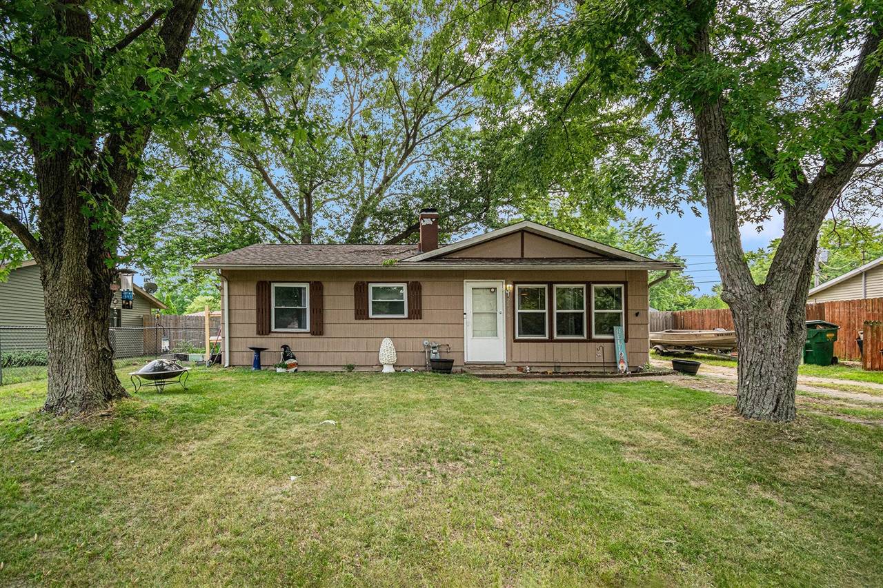 2416 S 16th, Niles, MI 49120