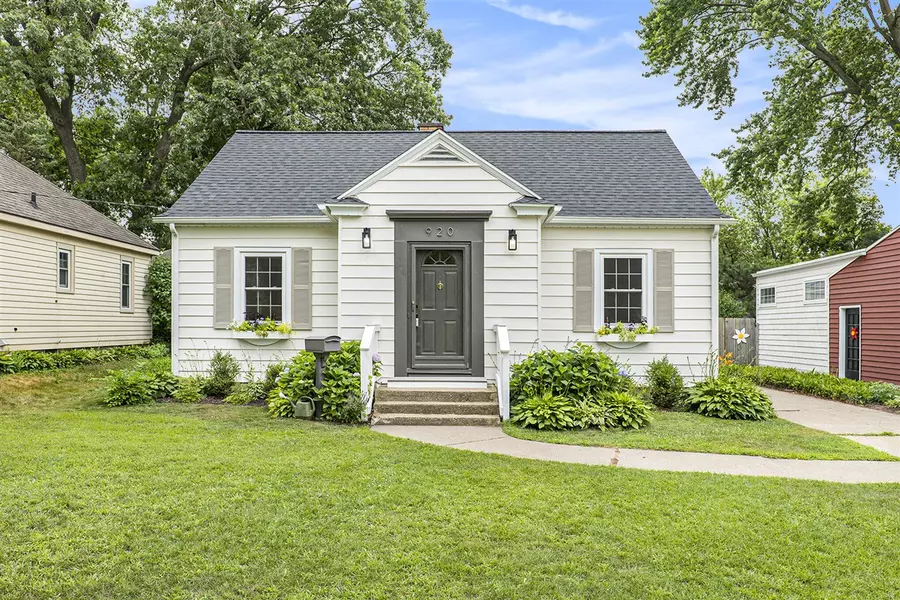 920 S Ottillia Street, Grand Rapids, MI 49507-3743