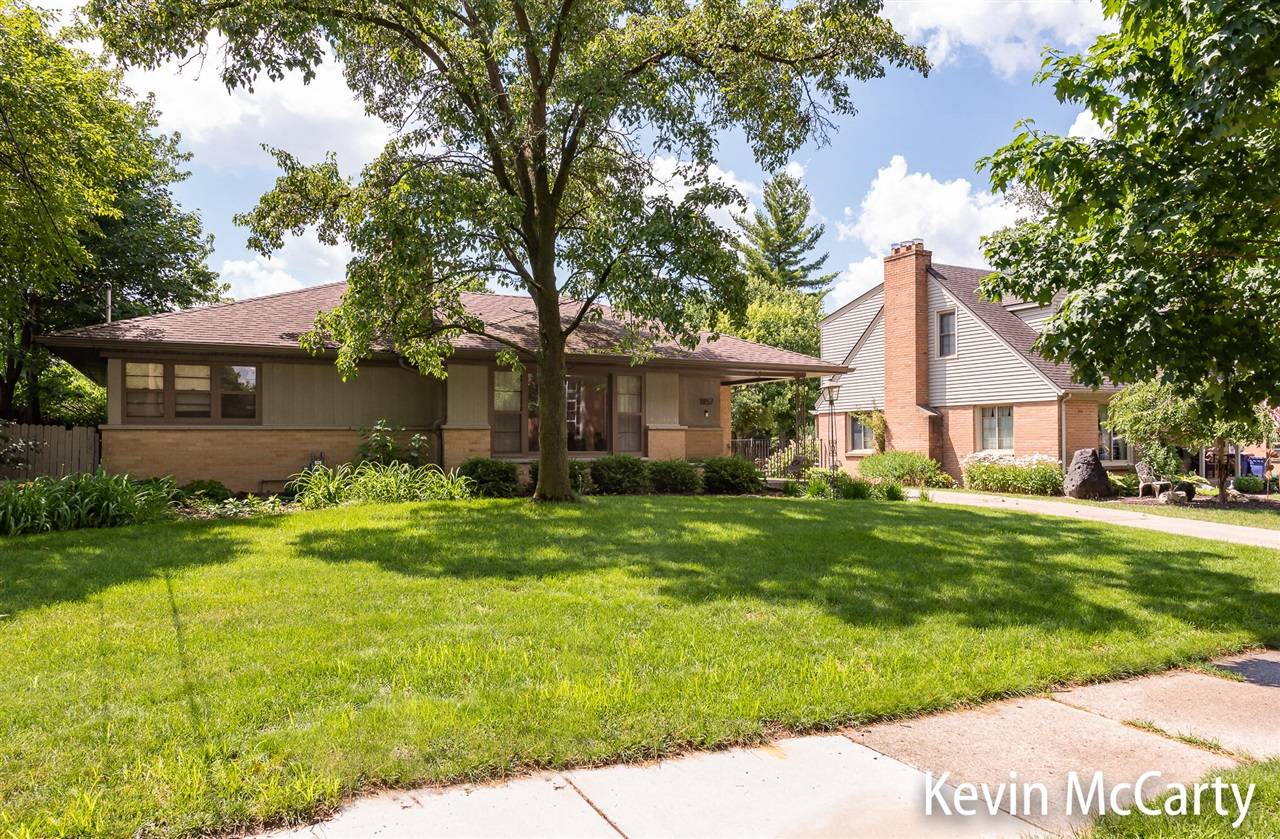 Grand Rapids, MI 49506-4612,1857 Hutchinson Avenue