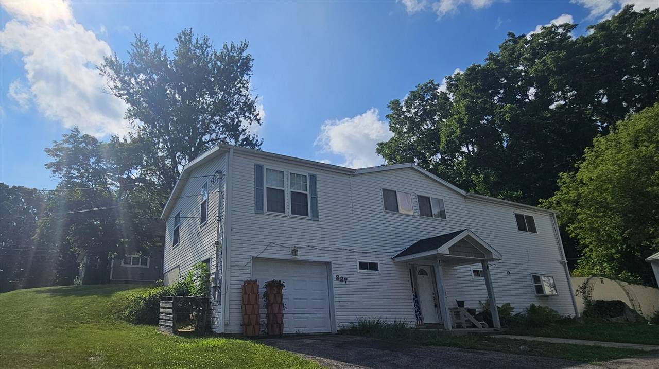 Hastings, MI 49058,227 W Nelson Street