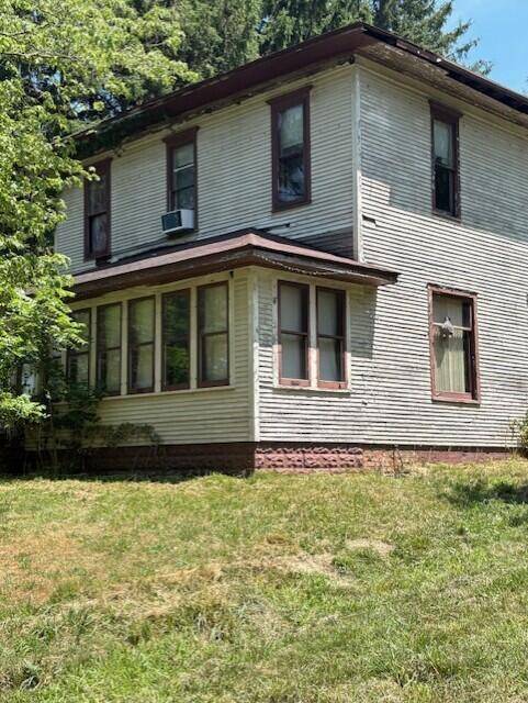 331 S Euclid Avenue, Benton Harbor, MI 49022-8154