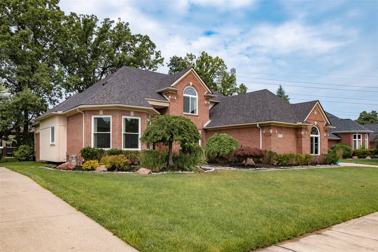 Shelby Twp, MI 48315-6633,55743 Caesars Drive