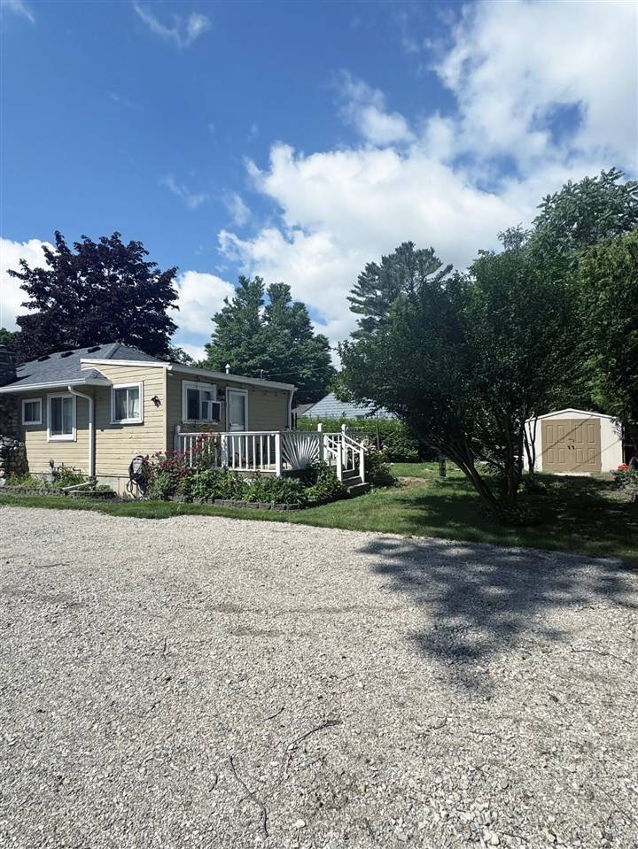Lexington, MI 48450-8944,7359 Maple Road