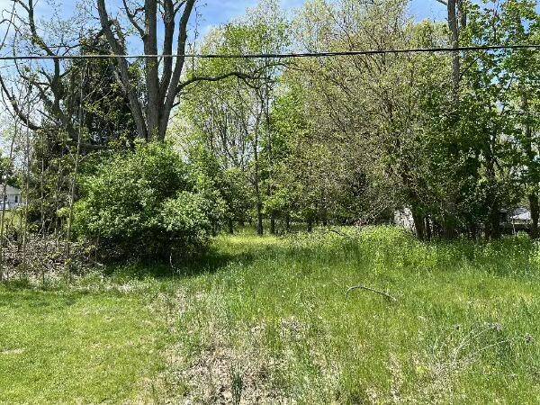 2753 Dean Lake Avenue, Grand Rapids, MI 49505-3951