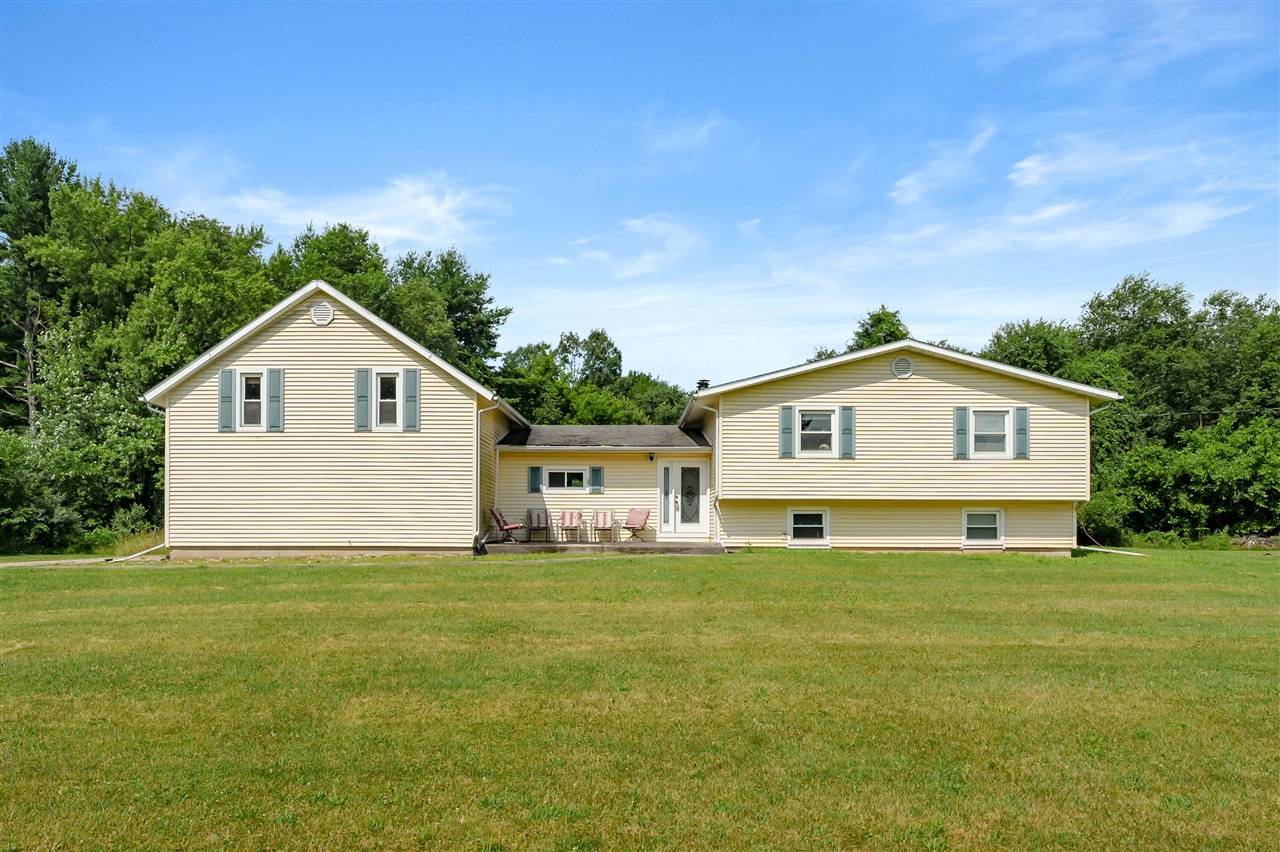 11867 4 Mile Road, Battle Creek, MI 49015-7385