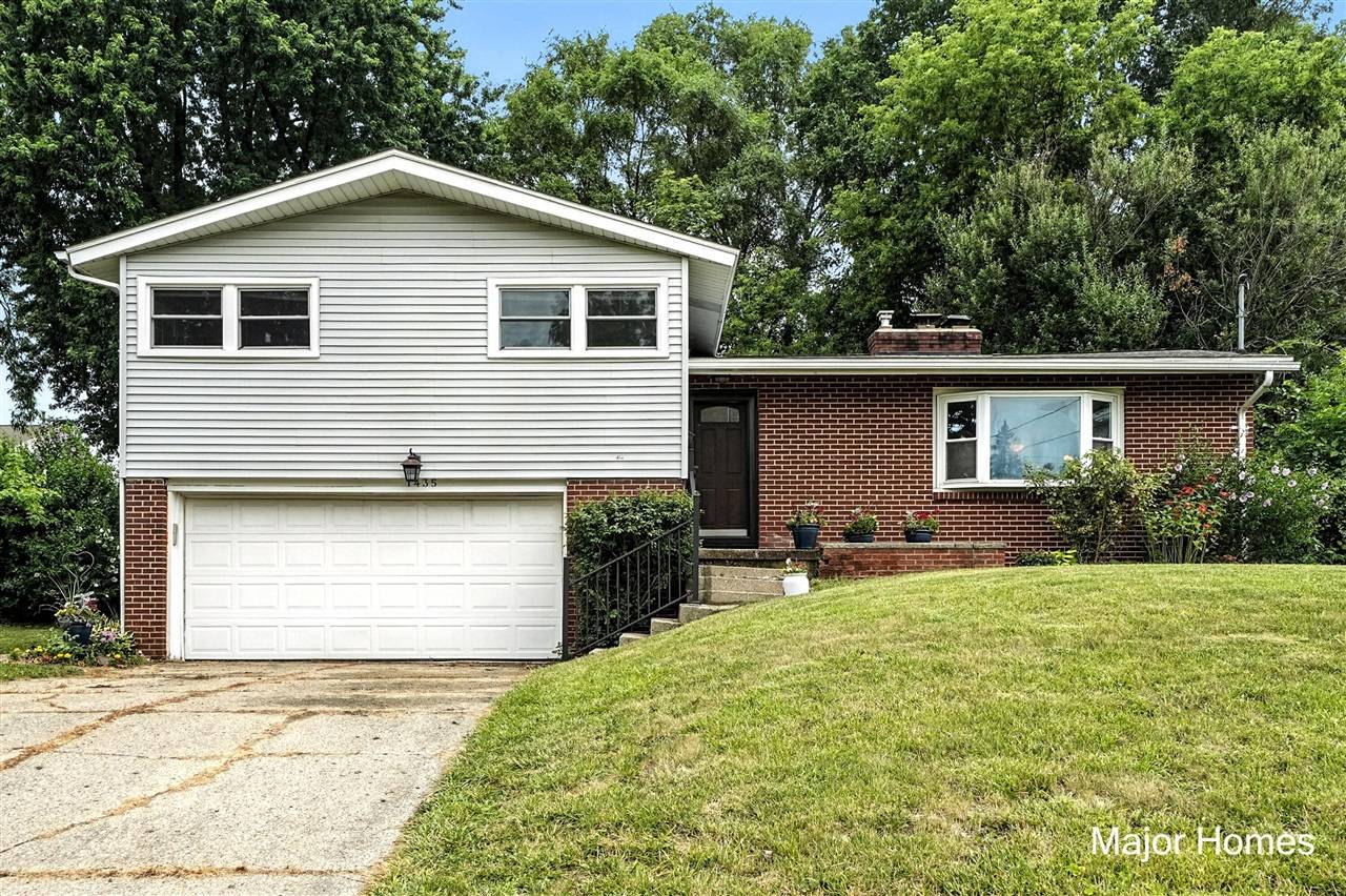 1435 Sweet Street, Grand Rapids, MI 49505