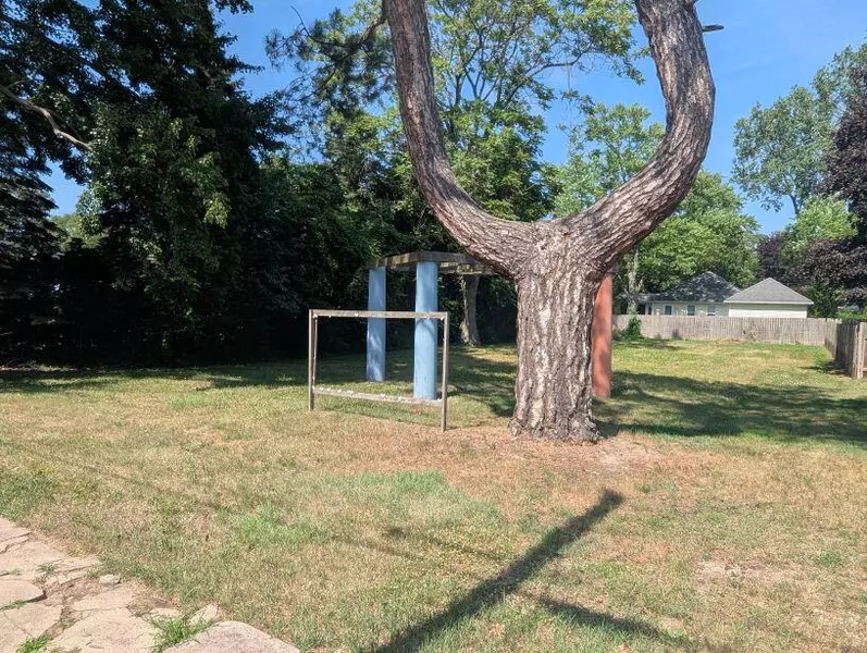 313 S Willard Street, New Buffalo, MI 49117