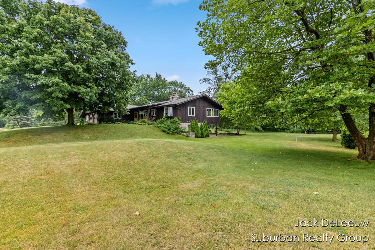 Grandville, MI 49418,1212 Quincy Street