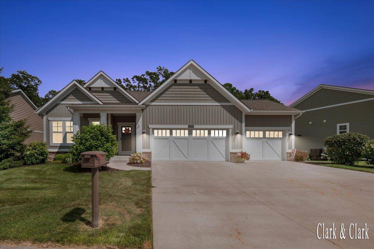 4454 Keena Court, Grand Rapids, MI 49525-9351