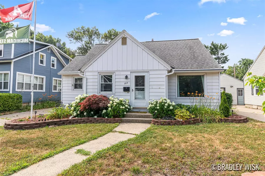 302 W 22nd Street, Holland, MI 49423-4012
