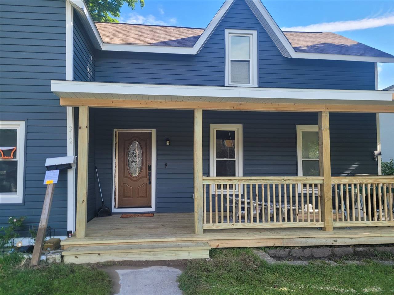 312 W Upton Avenue, Reed City, MI 49677-1150
