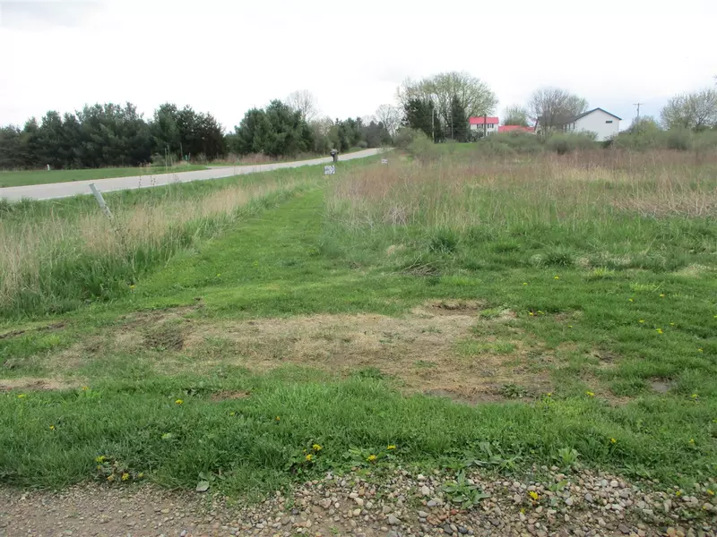 5400 13 Mile Road, Rockford, MI 49341