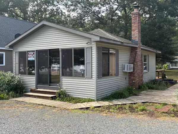 Baldwin, MI 49304,8376 W Pine Grove Beach Drive
