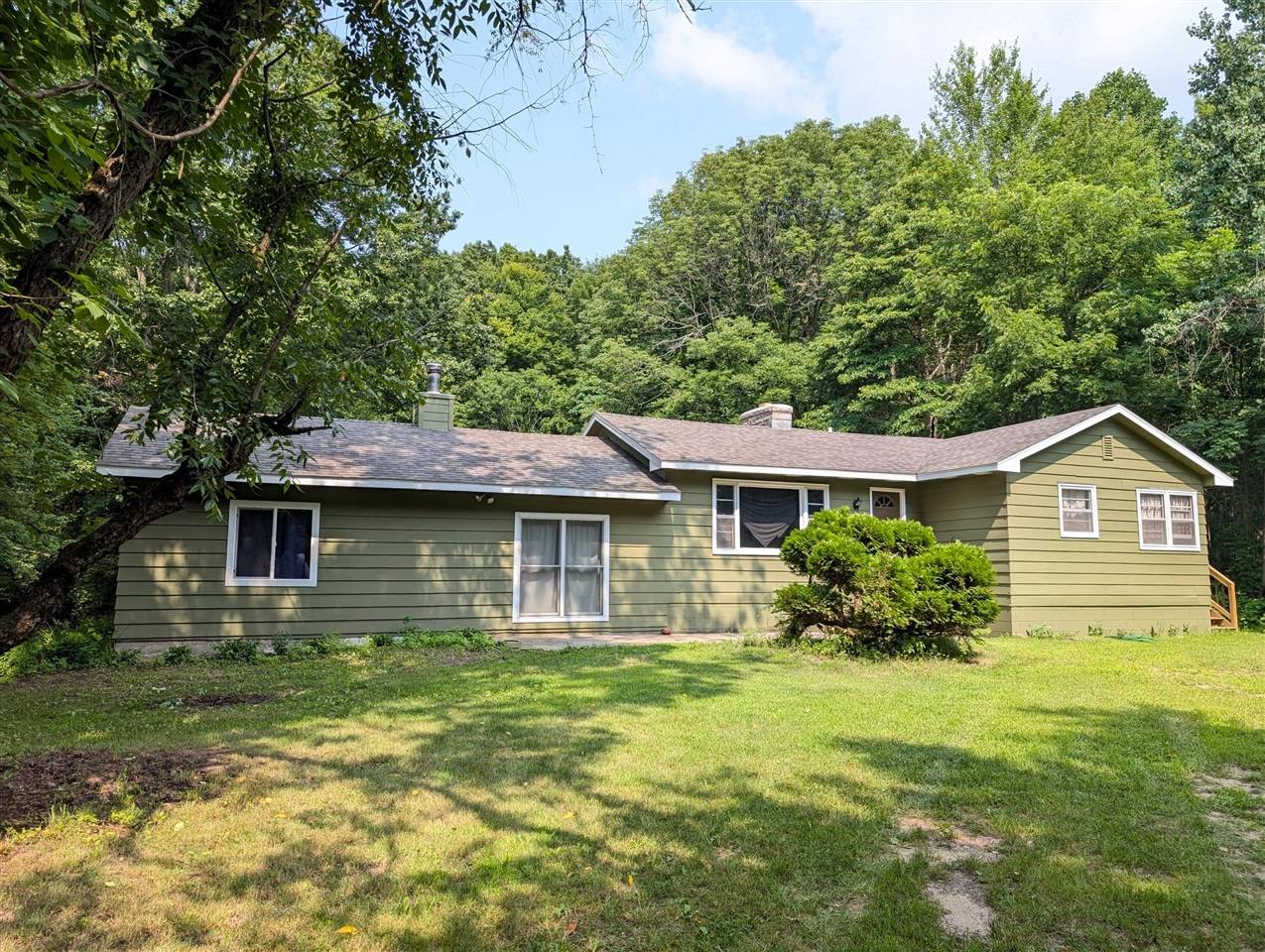 16506 39 1/2 Street, Bloomingdale, MI 49026
