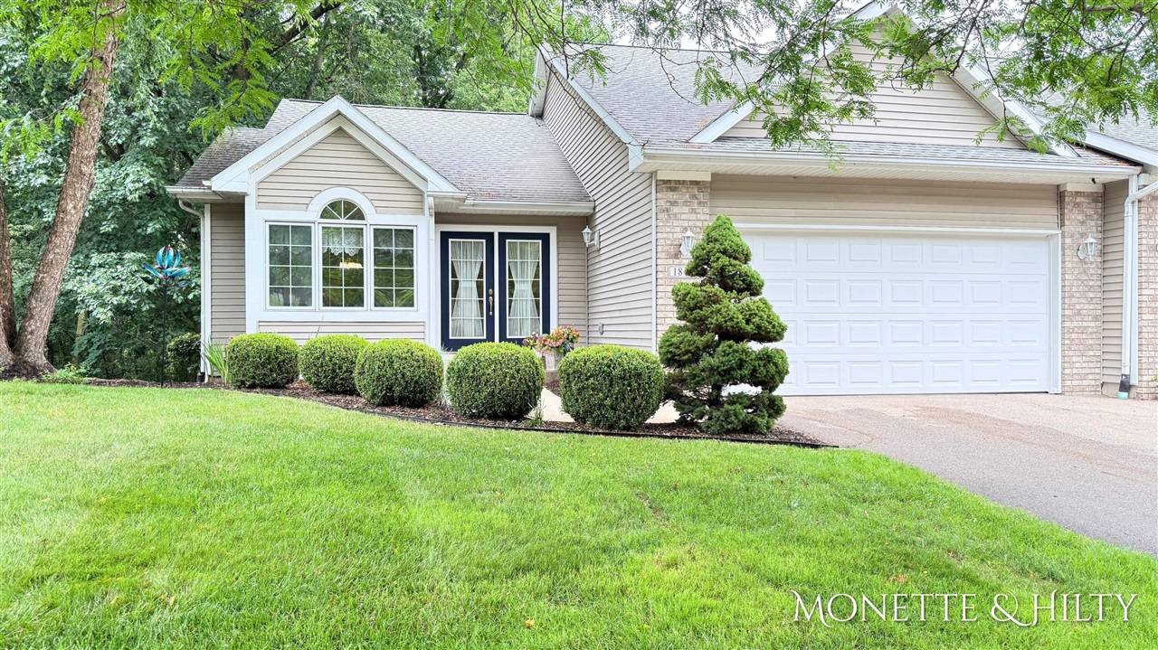 1807 Corville Court, Grand Rapids, MI 49504-2586