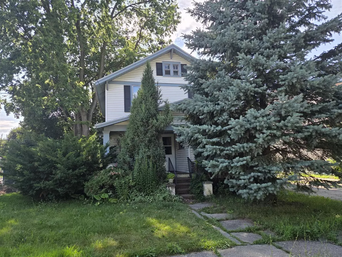 Lansing, MI 48915,215 Westmoreland Avenue