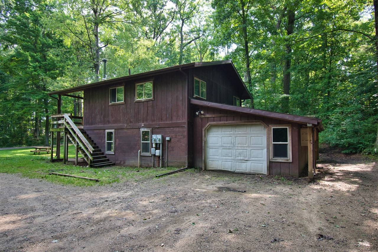 Cassopolis, MI 49031,23627 Glenwood Drive