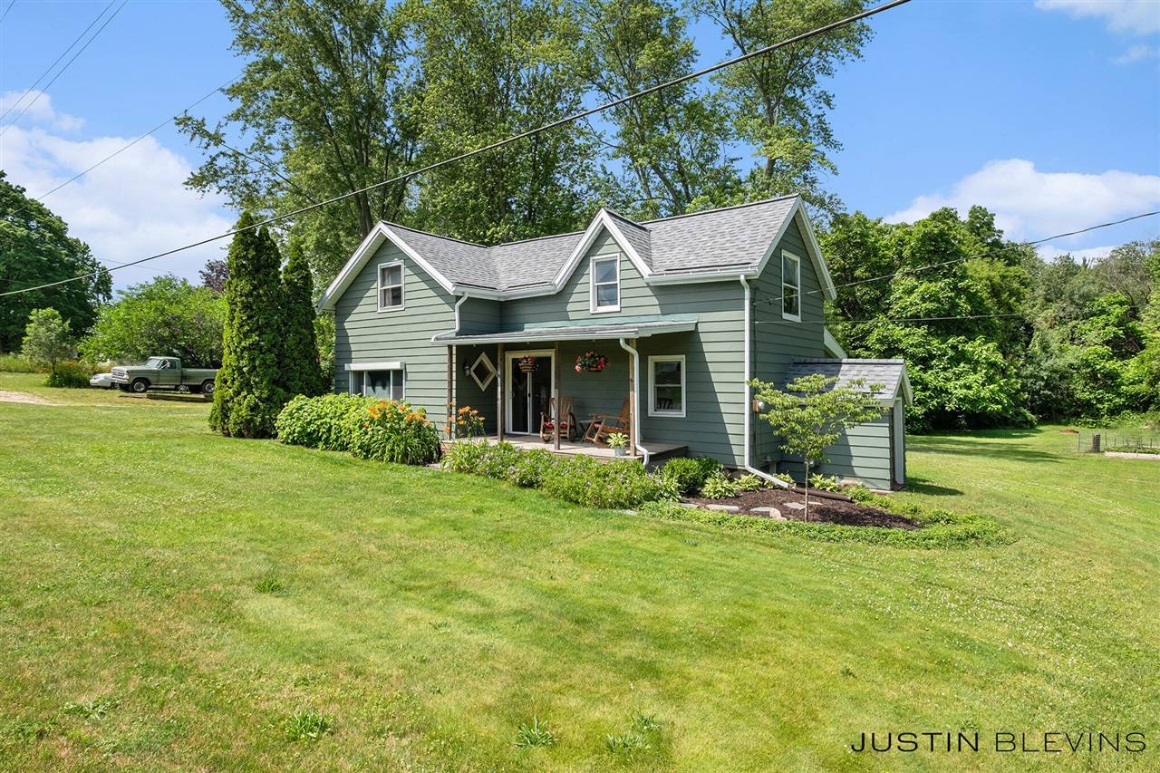 8277 Alpine Avenue, Sparta, MI 49345