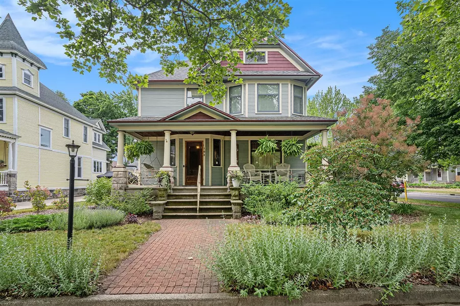 162 W 14th Street, Holland, MI 49423-3305