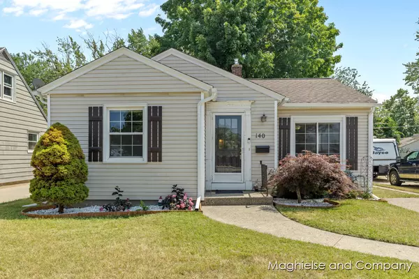 140 W 28th Street, Holland, MI 49423