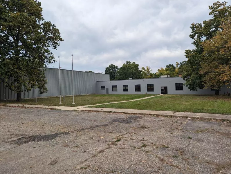 126 Avenue C, Springfield, MI 49037-8240