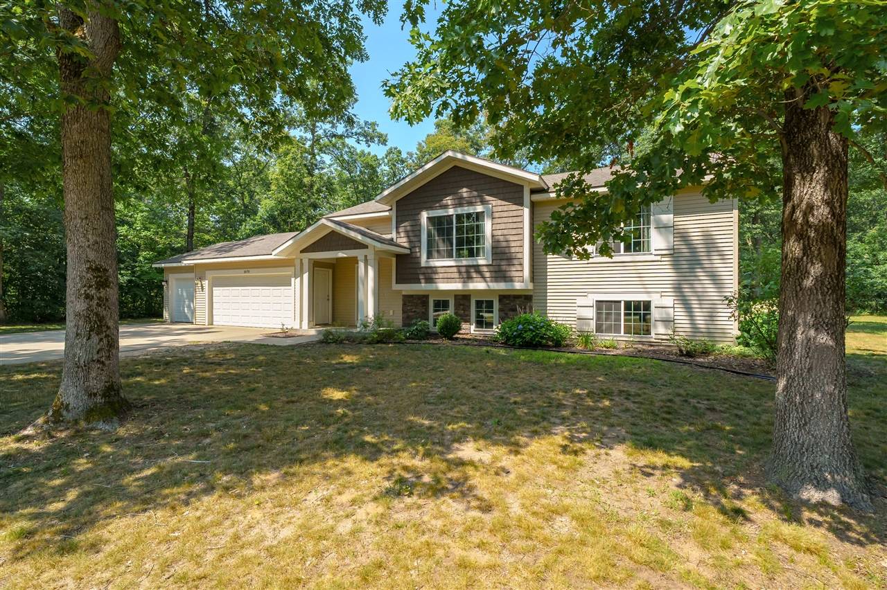 1670 Nature View Lane, Allegan, MI 49010