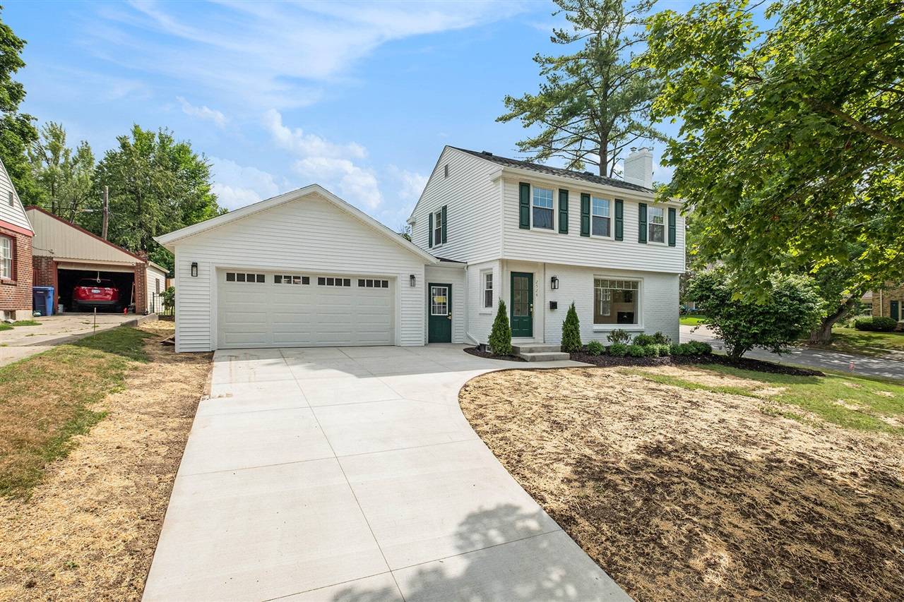 Grand Rapids, MI 49506,2524 Albert Drive