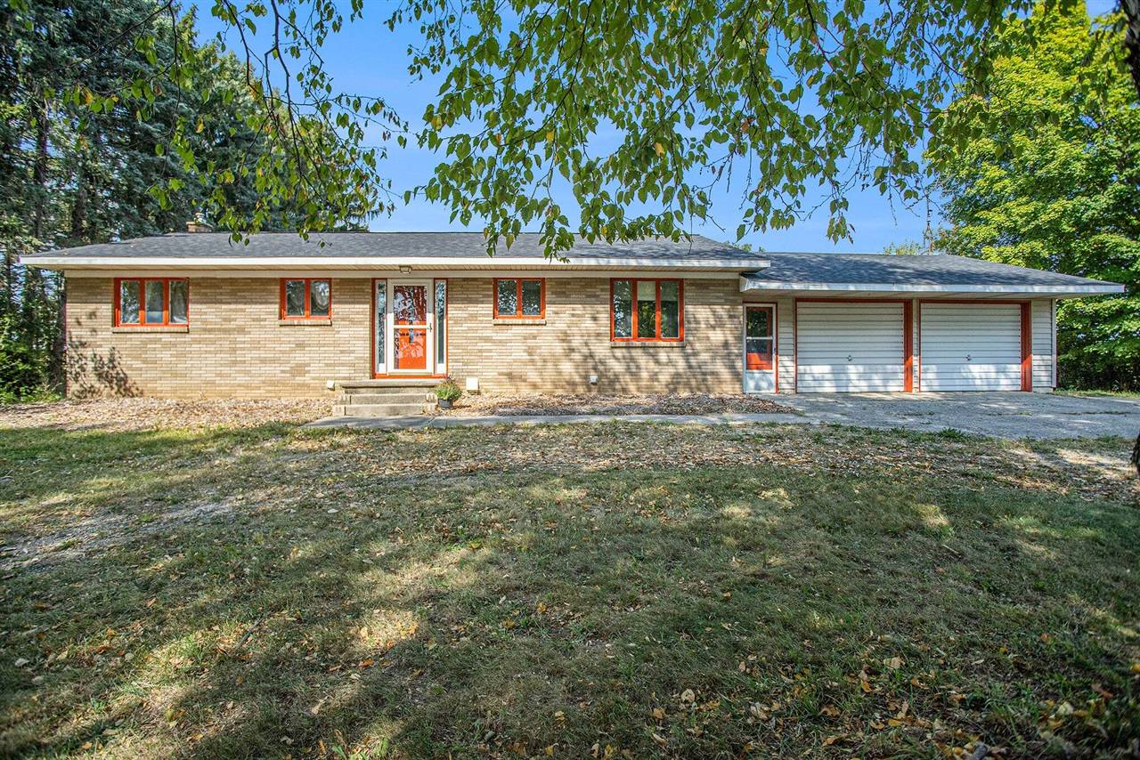17997 H Drive, Marshall, MI 49068-9285