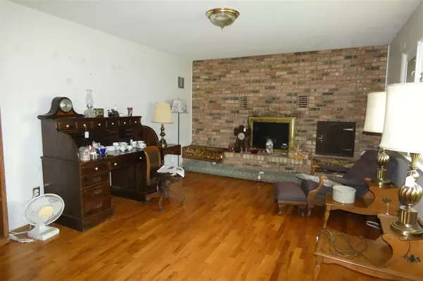 Berrien Springs, MI 49103,8677 Meadowlark Lane