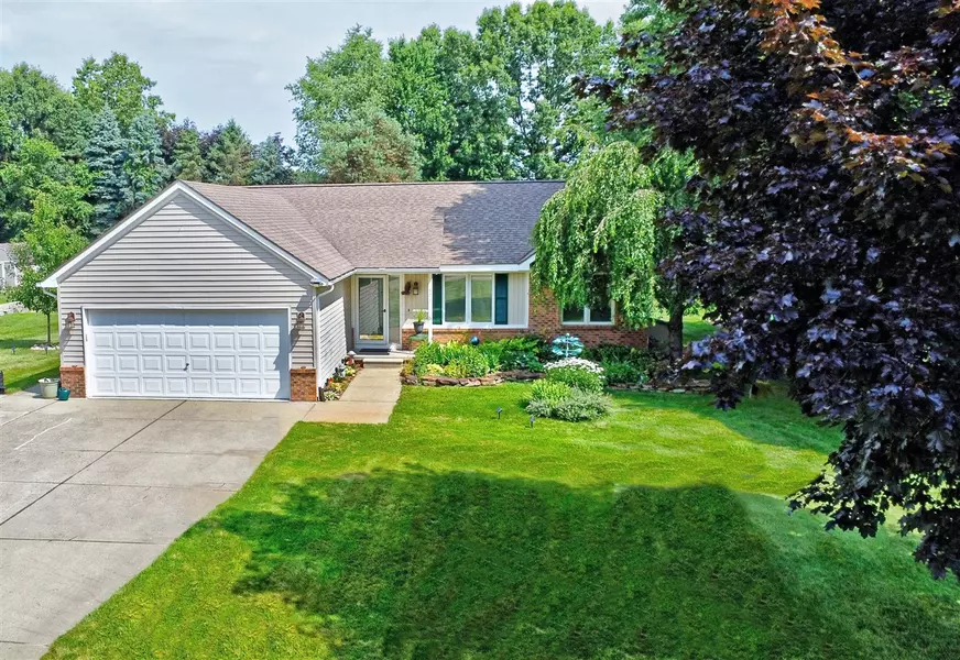 571 S Newman Road, Lake Orion, MI 48362-2134