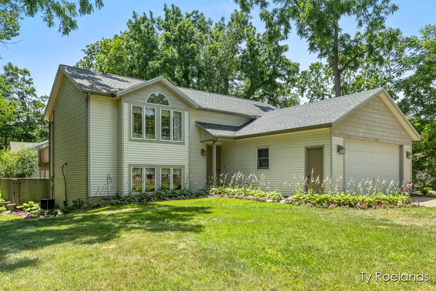 1704 Summit Street, Holland, MI 49423-6732
