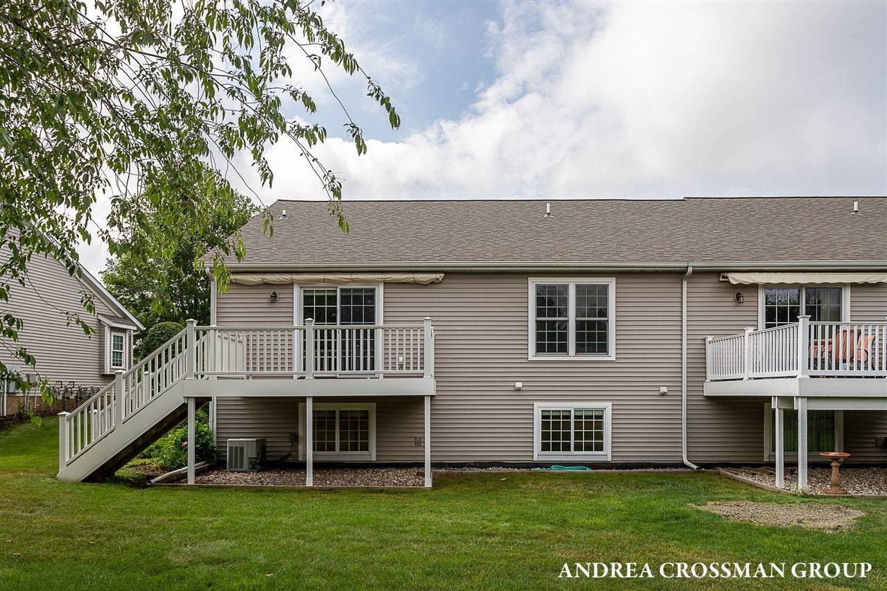 Holland, MI 49424,11325 Village Green Drive